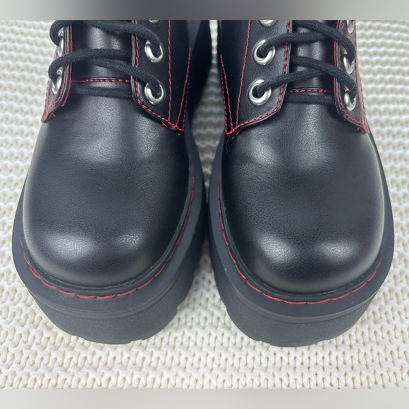 New Without Box Delia’s Talk Is Cheap Platform Oxfords, Size 7M - Picture 2 of 16